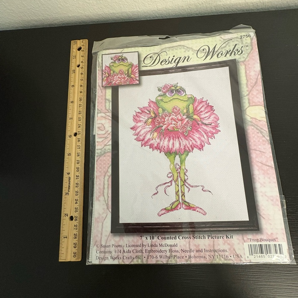 Design Works Crows Stitch Kit Frog Bouquet Ballerina 7” x 10” Susan Pisoni New - Picture 5 of 5